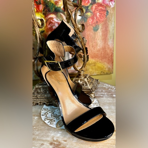 EUC Calvin Klein “Vivian” Black Patent Platform Heels. Size 10 - Picture 2 of 15